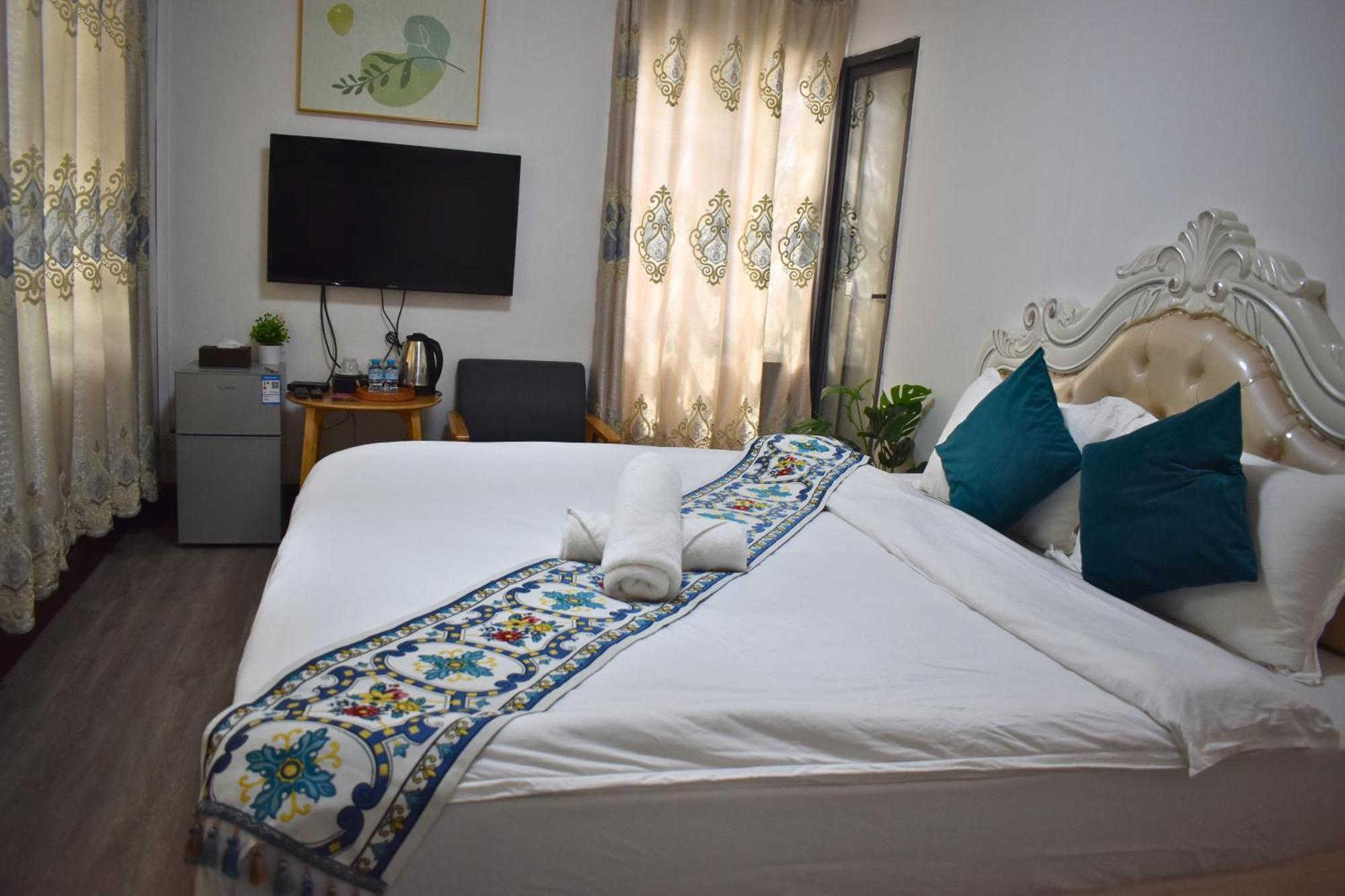 לואנג פרבאנג Monsane Villa מראה חיצוני תמונה